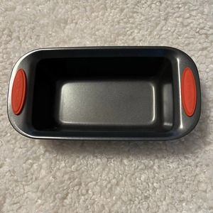Rachael Ray 54079 Yum-o! Oven Lovin’ Nonstick Bread And Loaf Pan 9" x 5"